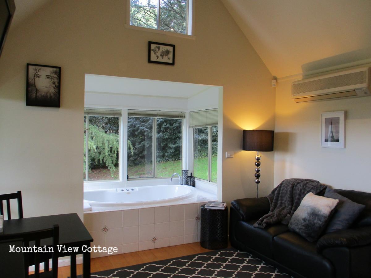 Dandenong Ranges Cottages The Patch Bagian luar foto